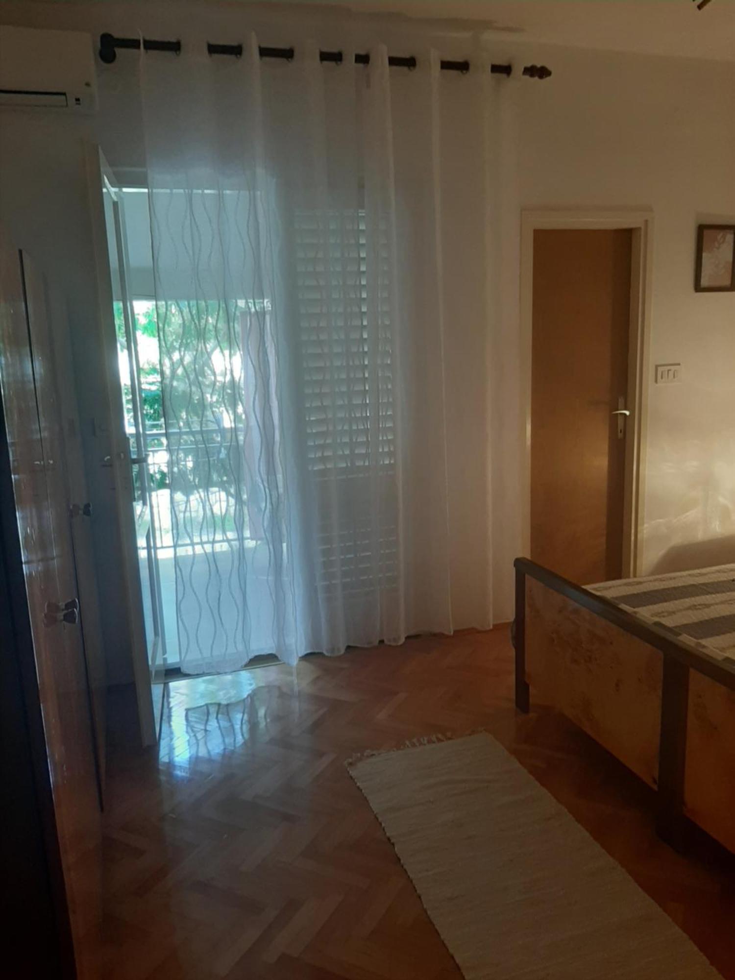 Apartments And Rooms Ljubica ルン エクステリア 写真